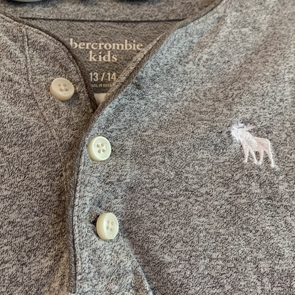 Abercrombie & Fitch Henley long sleeve two tone boys 13-14 - Picture 4 of 9